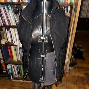 J Crew black quilted puffer marshmallow gorpcore XS basic vest